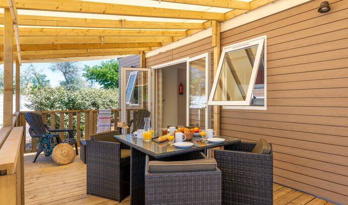 Mobil-home | Premium | 3 Ch. | 6 pers. | Terrasse surélevée | A/C 1
