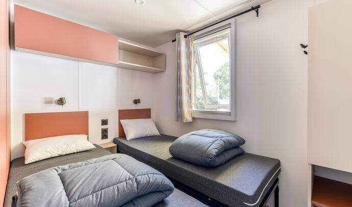 Mobil-home | Premium | 3 Ch. | 6 pers. | Terrasse surélevée | A/C 10