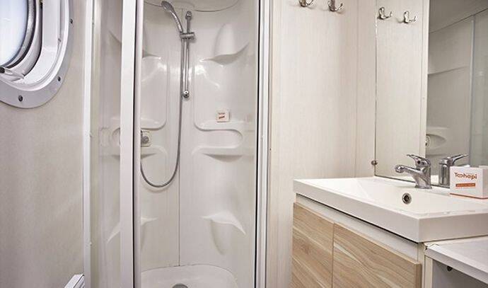 Mobil-home | Premium | 3 Ch. | 6 pers. | Terrasse surélevée | A/C 6
