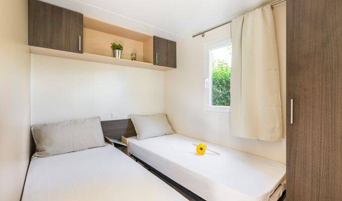 Mobil-home | Premium | 3 Ch. | 6 pers. | Terrasse surélevée | TV 5