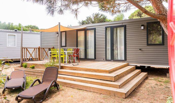 Mobil-home | Premium | 3 Ch. | 6 pers. | Terrasse surélevée | A/C | TV 0