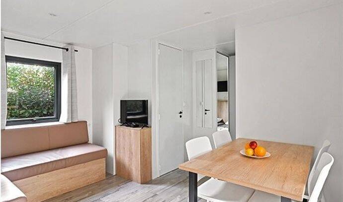 Mobil-home | Premium | 3 Ch. | 6 pers. | Terrasse surélevée | A/C | TV 4