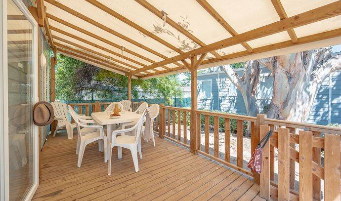 Mobil-home | Premium | 3 Ch. | 6 pers. | Terrasse surélevée | A/C | TV 1