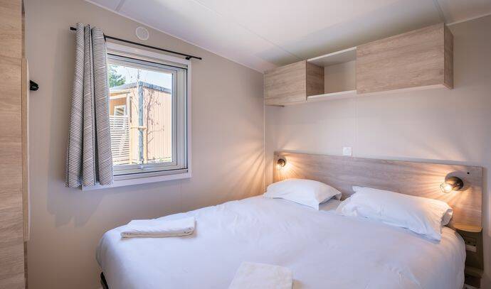 Mobil-home | Premium | 3 Ch. | 6 pers. | Terrasse surélevée | A/C | TV 4