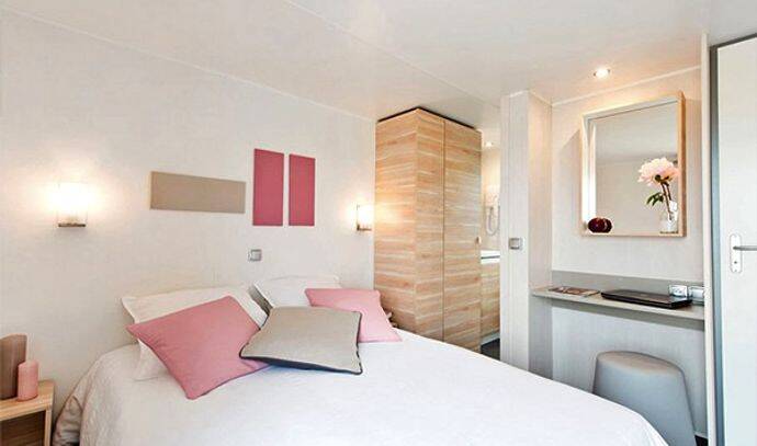 Mobil-home | Ultimate | 2 Ch. | 4 pers. | Terrasse Lounge avec Jacuzzi | A/C | TV 3