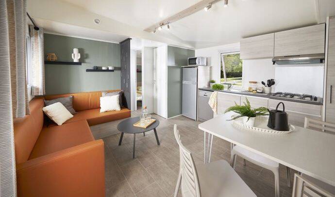 Mobil-home | Premium | 3 Ch. | 6 pers. | Terrasse surélevée | A/C | TV 3