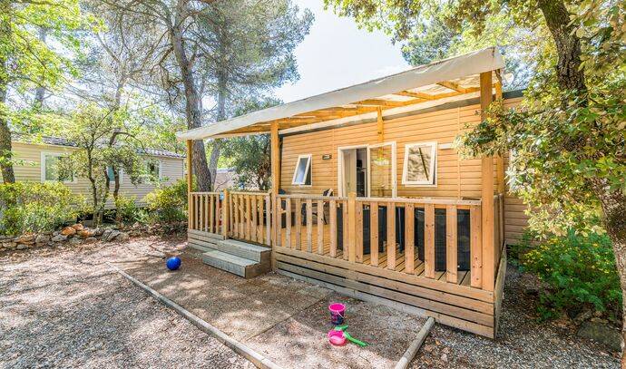 Mobil-home | Premium Exclusive | 3 Ch. | 6 pers. | Terrasse surélevée | A/C | TV 1