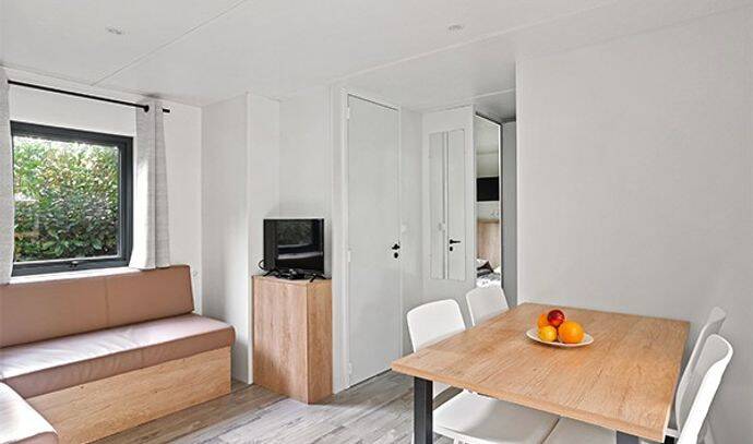 Mobil-home | Premium Exclusive | 3 Ch. | 6 pers. | Terrasse surélevée | A/C | TV 1