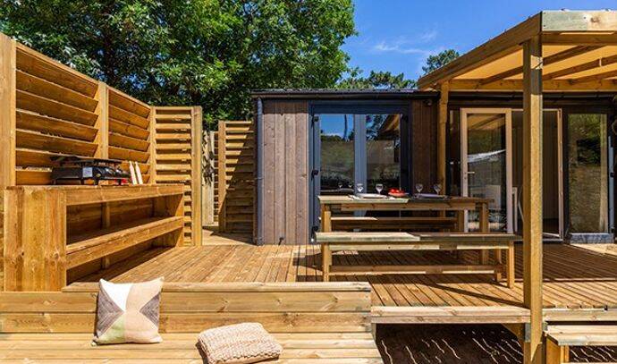 Mobil-home | Premium Exclusive | 3 Ch. | 6 pers. | Terrasse surélevée avec douche tropicale | A/C | TV 2