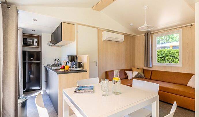 Mobil-home | Premium Exclusive | 3 Ch. | 6 pers. | Terrasse surélevée | A/C | TV 4