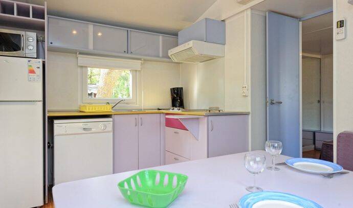 Mobil-home | Classic | 1 Ch. | 2 pers. | Terrasse surélevée non couverte | A/C | TV 2