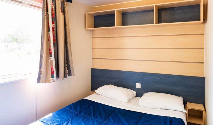 Mobil-home | Classic | 2 Ch. | 4 pers. | Terrasse surélevée | A/C 4
