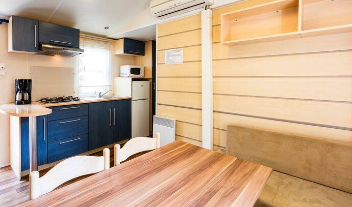 Mobil-home | Classic | 2 Ch. | 4 pers. | Terrasse surélevée | A/C 2