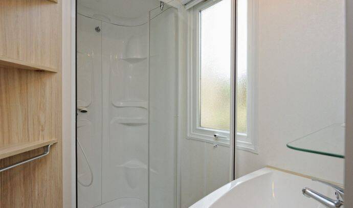 Mobil-home | Classic | 2 Ch. | 4 pers. | Terrasse surélevée | A/C 6