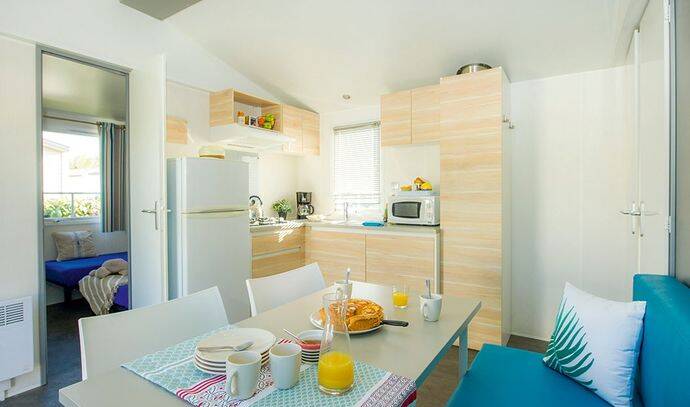 Mobil-home | Classic | 2 Ch. | 4 pers. | Terrasse surélevée non couverte | A/C 2