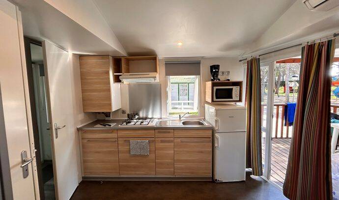 Mobil-home | Classic | 2 Ch. | 4 pers. | Terrasse surélevée non couverte | A/C 2