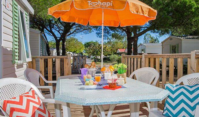 Mobil-home | Classic | 2 Ch. | 4 pers. | Terrasse surélevée non couverte | A/C 1