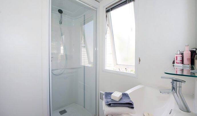 Mobil-home | Classic | 2 Ch. | 4 pers. | Terrasse surélevée 6
