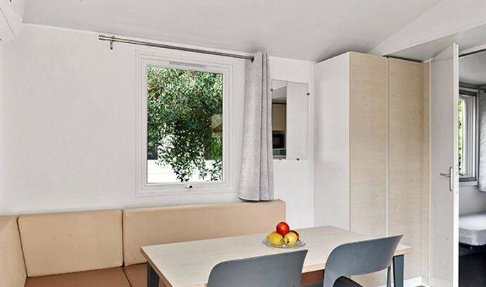 Mobil-home | Classic | 2 Ch. | 4 pers. | Terrasse surélevée | A/C 2