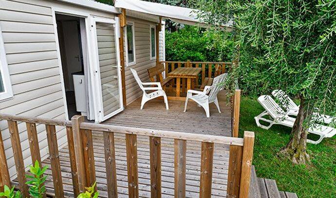 Mobil-home | Classic | 2 Ch. | 3/4 pers. | Terrasse surélevée | A/C 3
