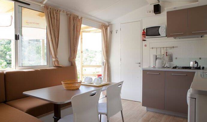 Mobil-home | Classic | 2 Ch. | 4 pers. | Terrasse surélevée | A/C 3