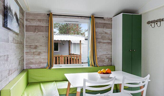 Mobil-home | Classic | 2 Ch. | 4 pers. | Terrasse surélevée 4