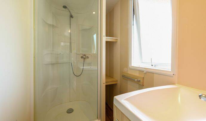 Mobil-home | Classic | 2 Ch. | 4 pers. | Terrasse Lounge | A/C 7