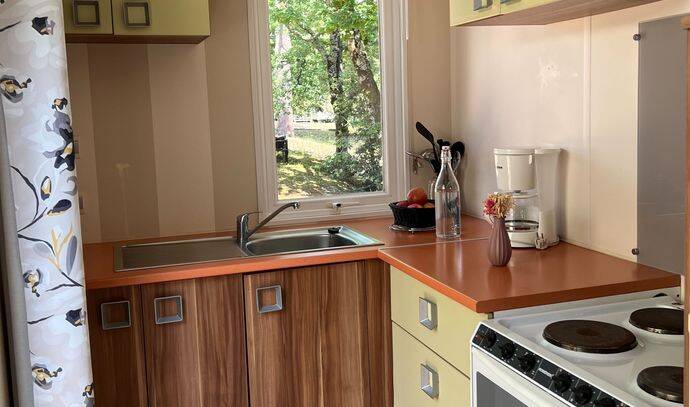 Mobil-home | Comfort | 2 Ch. | 4 pers. | Terrasse couverte | A/C 6