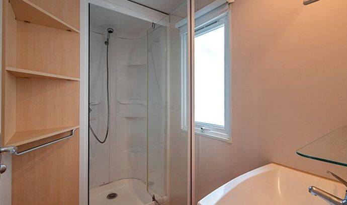 Mobil-home | Classic | 2 Ch. | 5 pers. | Terrasse surélevée | A/C 6