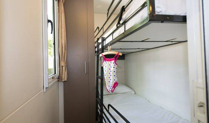 Mobil-home | Classic | 3 Ch. | 4/6 pers. | Terrasse surélevée | A/C 6