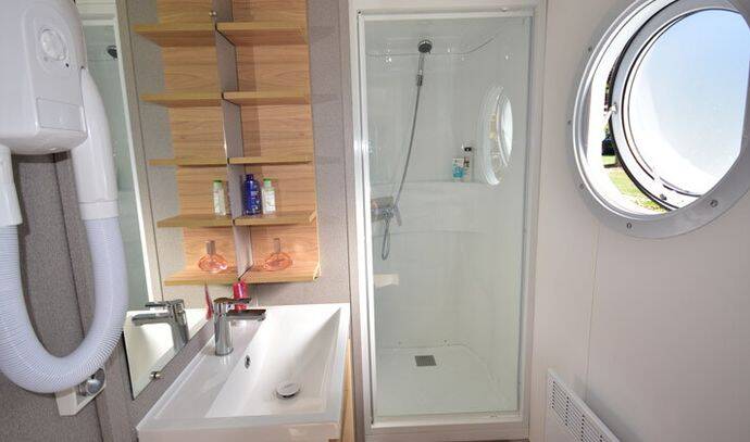 Mobil-home | Classic | 3 Ch. | 6 pers. | Terrasse couverte 7