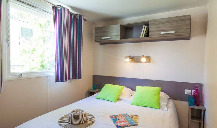 Mobil-home | Classic | 3 Ch. | 6 pers. | Terrasse simple | TV 2