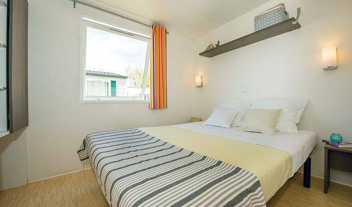 Mobil-home | Classic | 3 Ch. | 6 pers. | Terrasse surélevée non couverte | A/C | TV 3