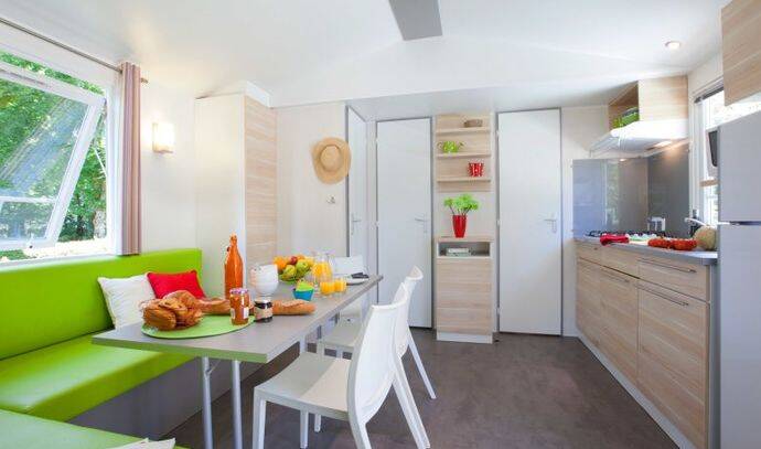 Mobil-home | Classic | 3 Ch. | 6 pers. | Terrasse surélevée 2