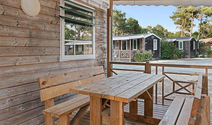 Mobil-home | Classic | 3 Ch. | 6 pers. | Terrasse surélevée 2