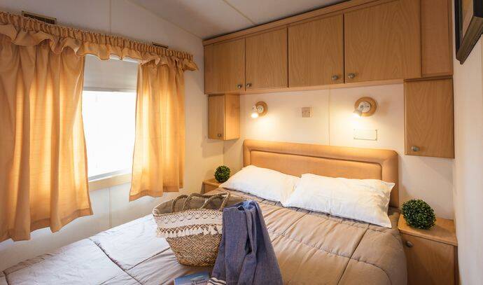 Mobil-home | Classic | 3 Ch. | 5 pers. | Terrasse surélevée | A/C 9