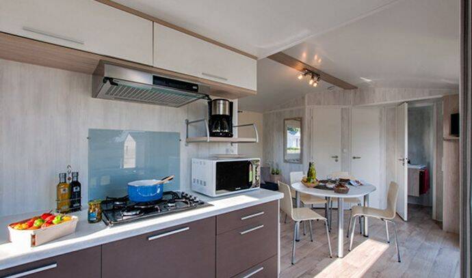 Mobil-home | Comfort | 2 Ch. | 4 pers. | Terrasse surélevée non couverte | TV 1