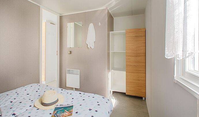 Mobil-home | Comfort | 2 Ch. | 4 pers. | Terrasse surélevée non couverte | TV 5