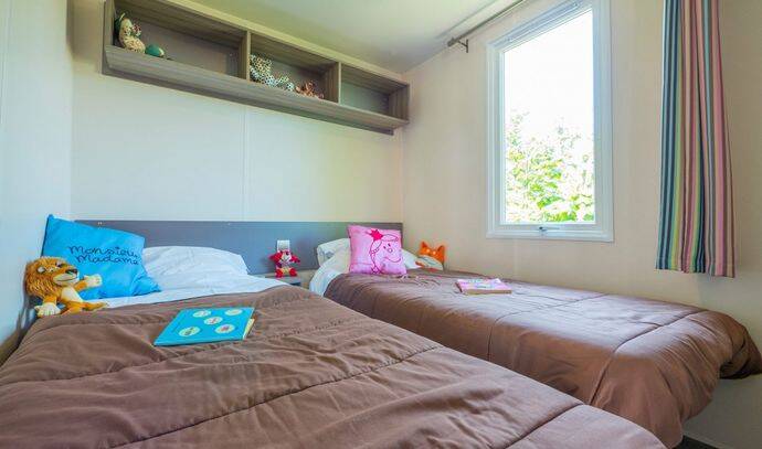 Mobil-home | Comfort | 2 Ch. | 4 pers. | Terrasse surélevée | TV 4