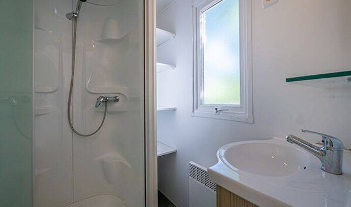 Mobil-home | Comfort | 2 Ch. | 4 pers. | Terrasse surélevée | A/C 5