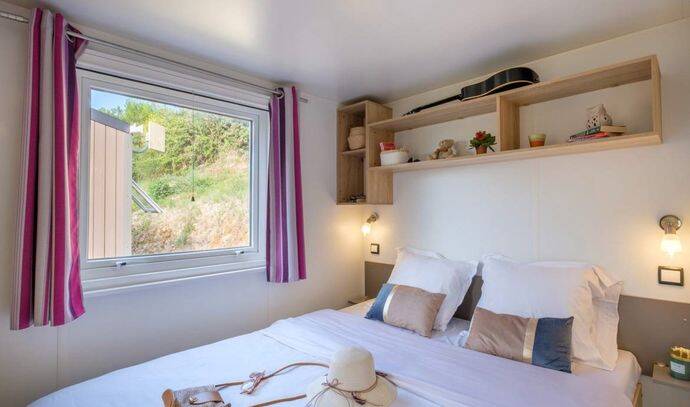 Mobil-home | Comfort | 2 Ch. | 4 pers. | Terrasse surélevée | A/C | TV 3