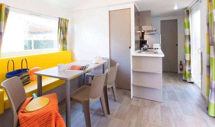 Mobil-home | Comfort | 2 Ch. | 4/6 pers. | Terrasse surélevée | TV 3