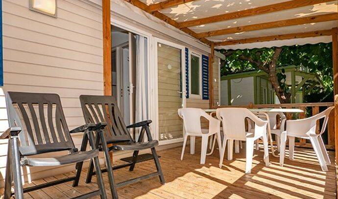 Mobil-home | Comfort | 3 Ch. | 4/6 pers. | Terrasse surélevée | A/C 1