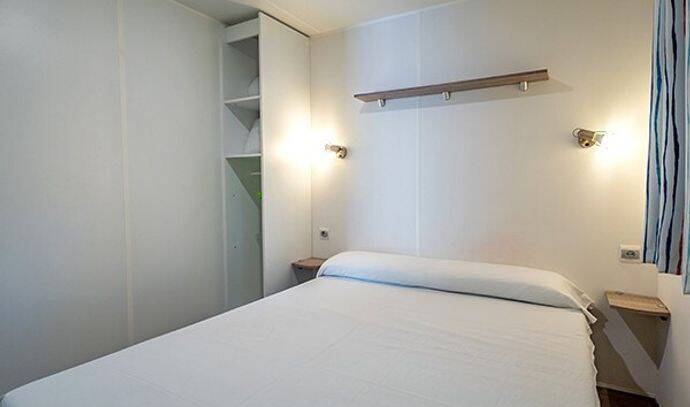 Mobil-home | Comfort | 3 Ch. | 4/6 pers. | Terrasse surélevée | A/C 6