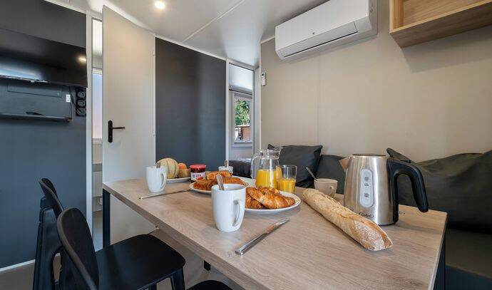 Mobil-home | Comfort | 3 Ch. | 6 pers. | Terrasse couverte | A/C | TV 2