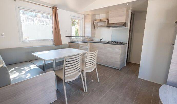 Mobil-home | Comfort | 3 Ch. | 6 pers. | Terrasse surélevée | A/C 1
