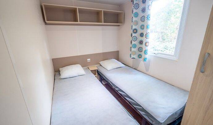 Mobil-home | Comfort | 3 Ch. | 6 pers. | Terrasse surélevée | A/C 6