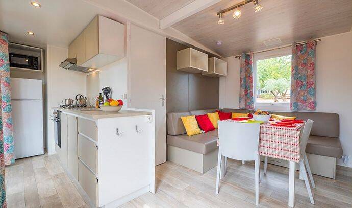 Mobil-home | Comfort | 3 Ch. | 6 pers. | Terrasse surélevée | A/C 4