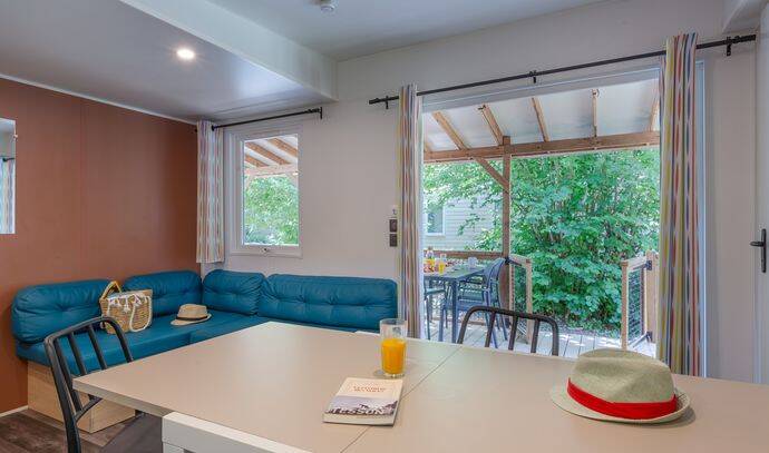 Mobil-home | Comfort | 3 Ch. | 6 pers. | Terrasse surélevée | A/C 6