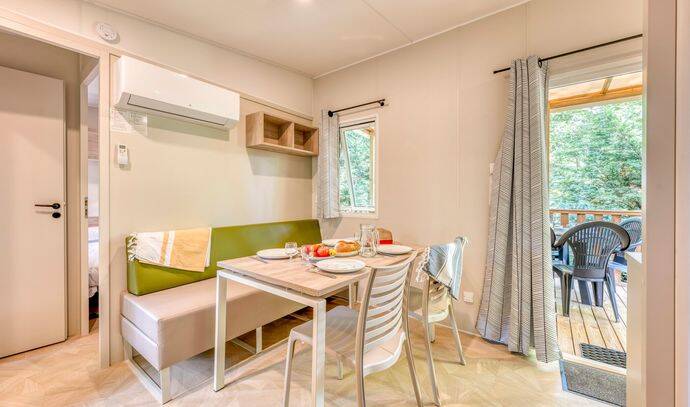 Mobil-home | Comfort | 3 Ch. | 6 pers. | Terrasse surélevée | A/C 3